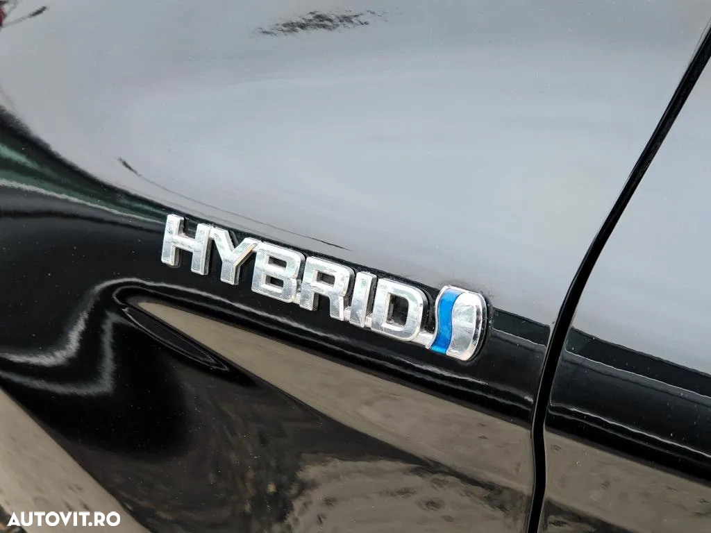 Toyota Camry 2.5 Hybrid Business - 34