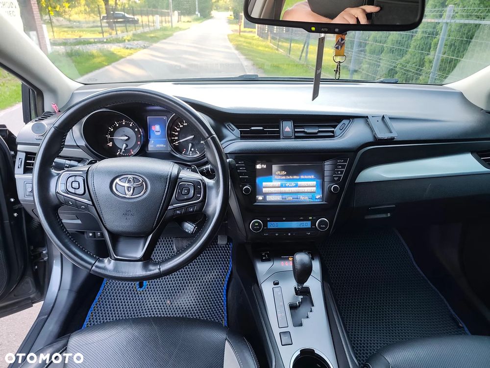 Toyota Avensis Touring Sports 1.8 Multidrive S Executive - 8