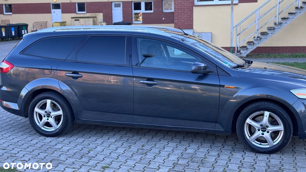 Ford Mondeo 2.0 TDCi Ambiente - 2