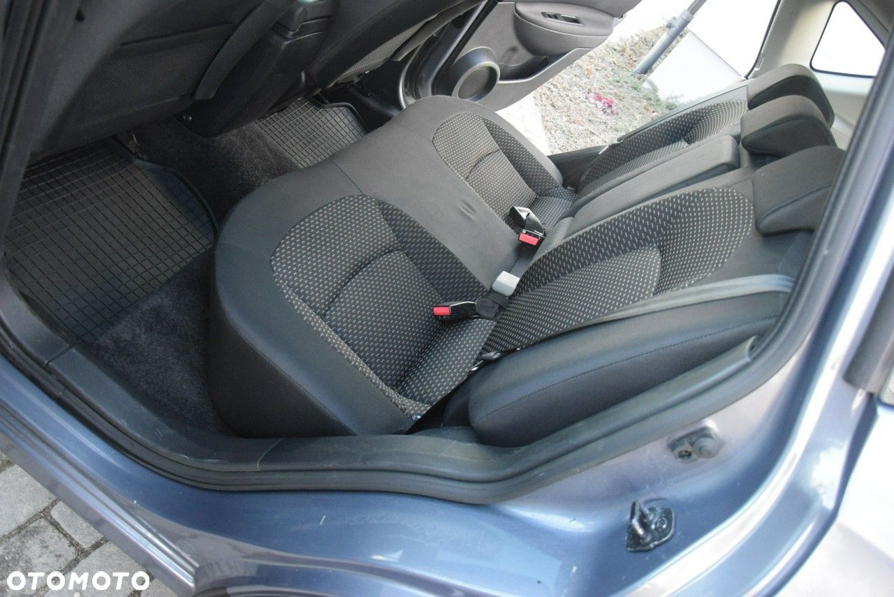 Nissan Qashqai - 17