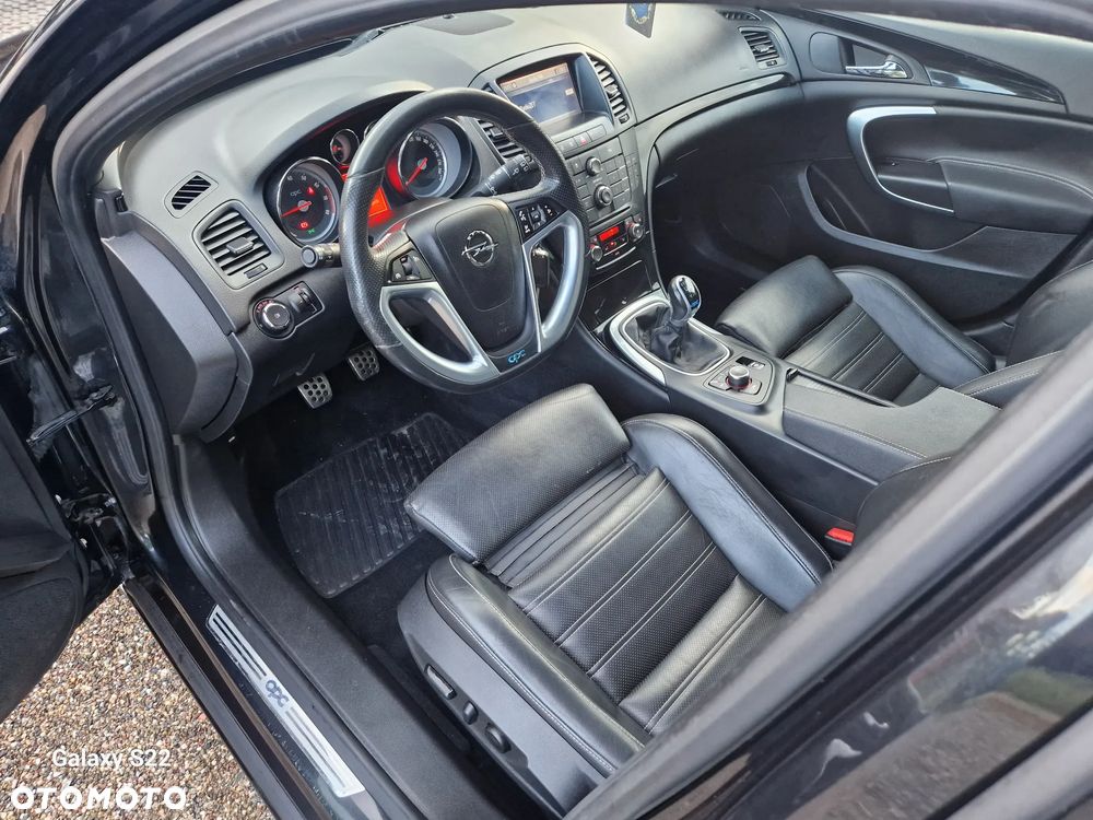 Opel Insignia 2.8 V6 Turbo 4x4 OPC - 16