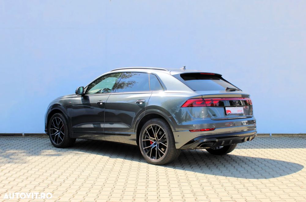 Audi Q8 55 TFSI quattro Tiptronic MHEV - 3