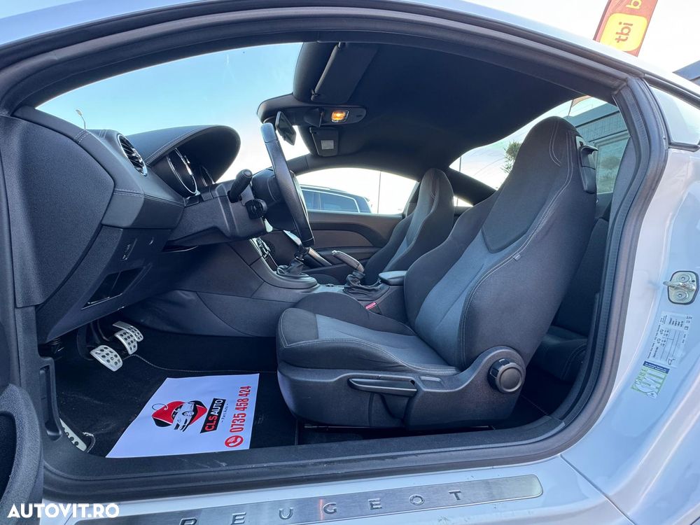 Peugeot RCZ 1.6 THP Sport - 12