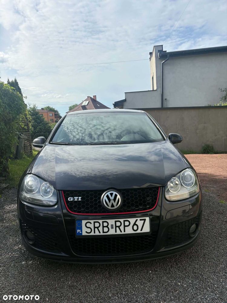 Volkswagen Golf - 2