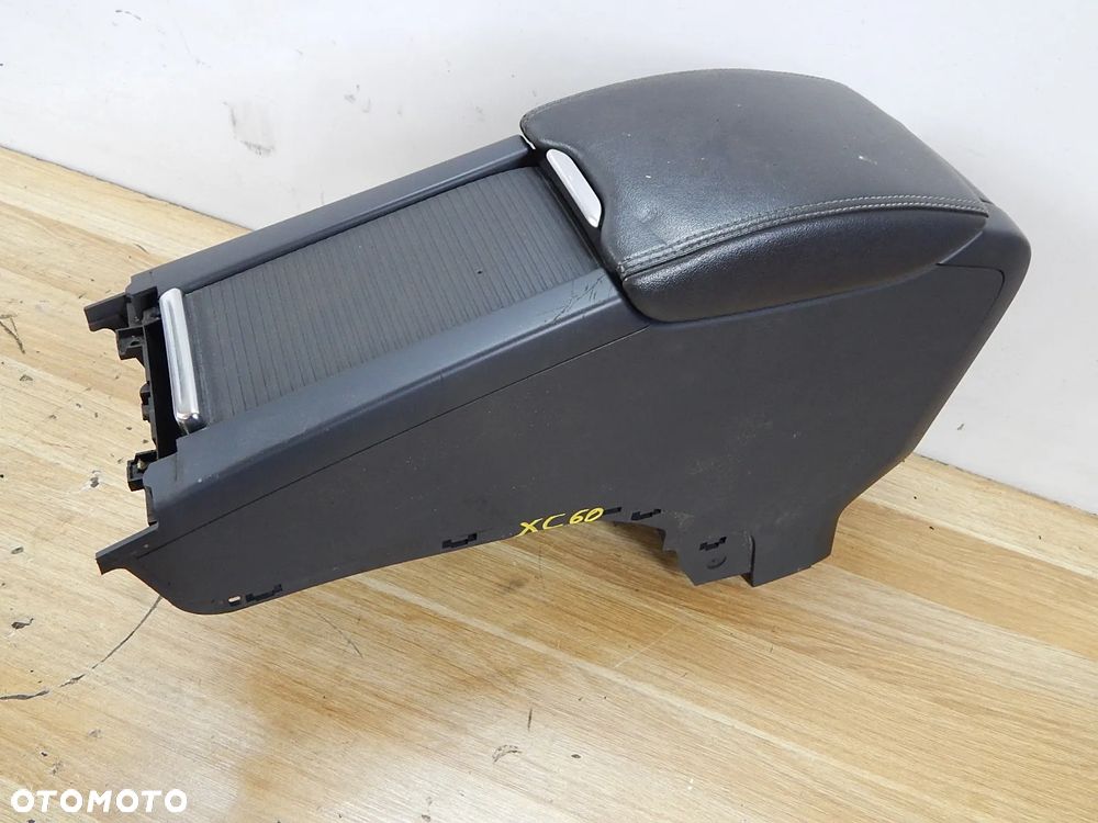 Podłokietnik schowek skóra Volvo XC60 I 2008-17 Łuków części - 2