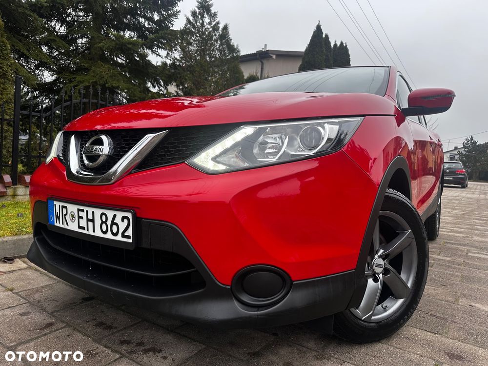 Nissan Qashqai 1.5 dCi N-Connecta - 11