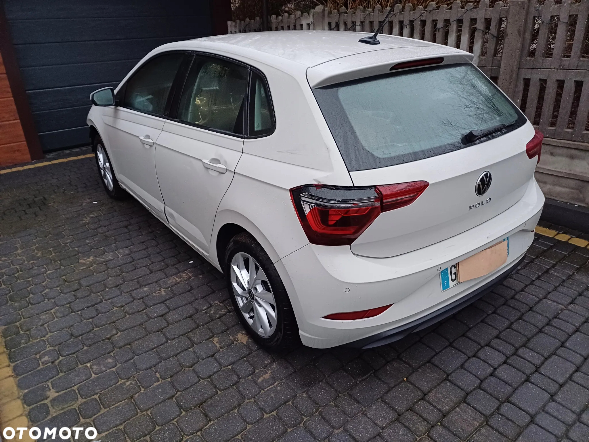 Volkswagen Polo 1.0 TSI Highline - 2