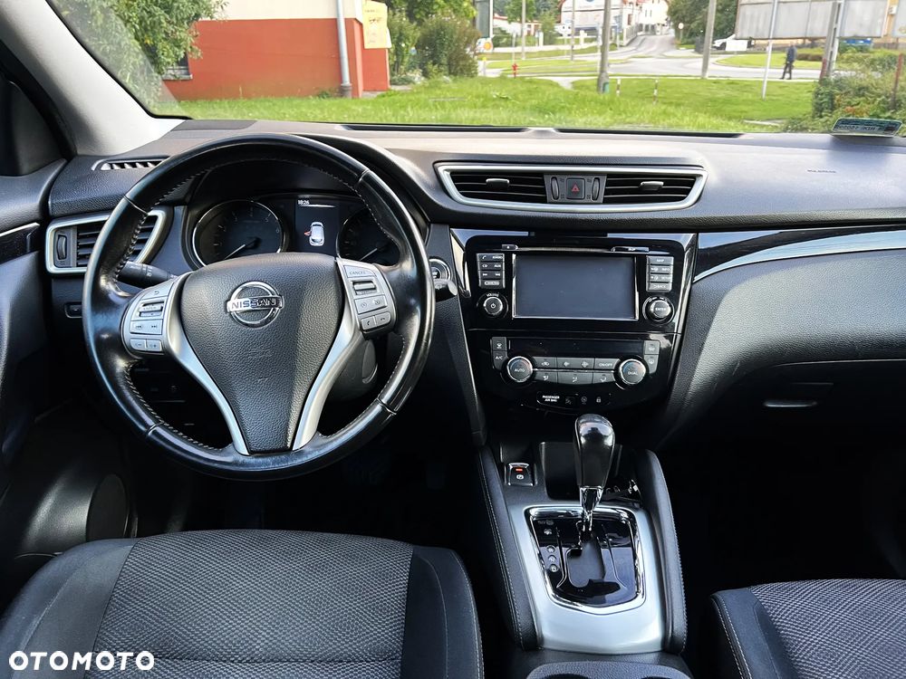 Nissan Qashqai 1.2 DIG-T N-Connecta Xtronic EU6 - 15
