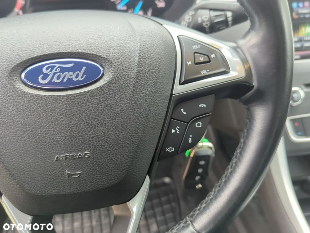 Ford Mondeo 1.6 TDCi ECOnetic Titanium - 32