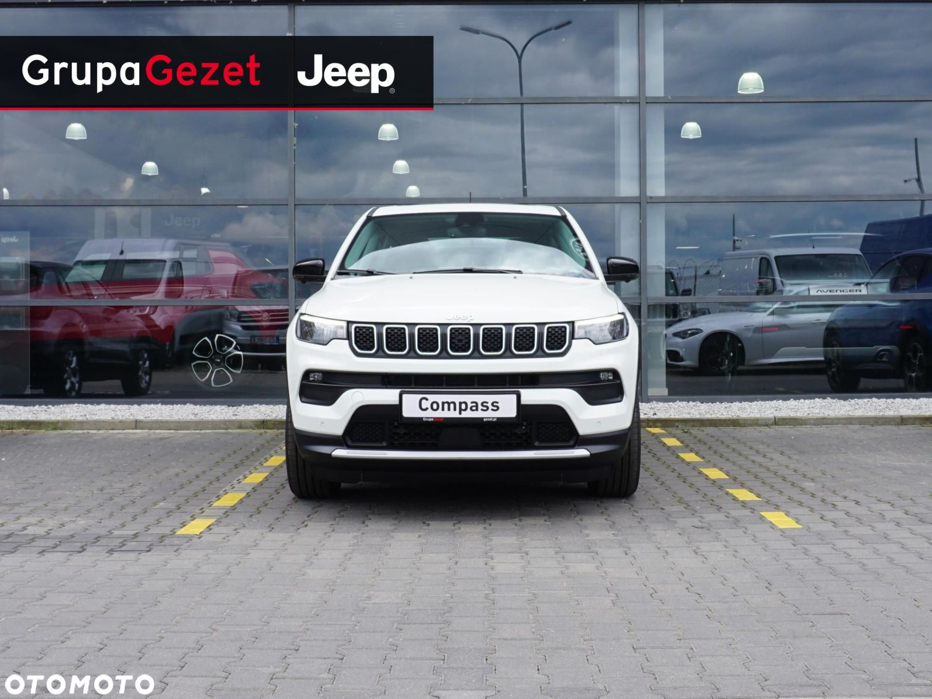 Jeep Compass - 8