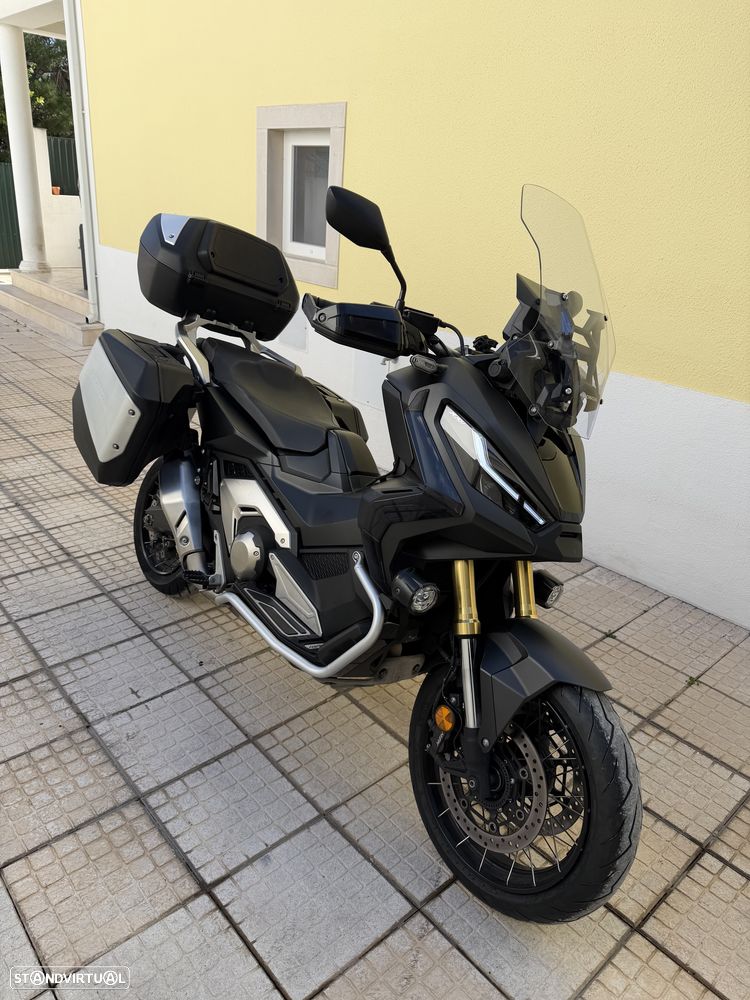 Honda ADV XDV750 - 3