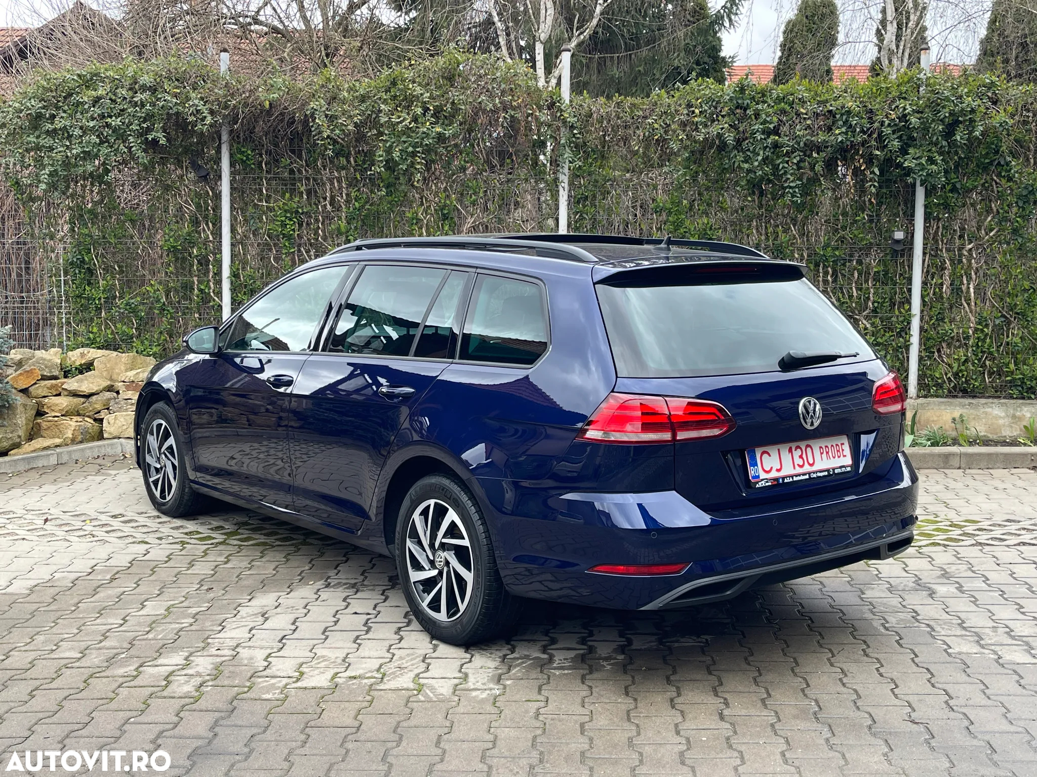 Volkswagen Golf 1.6 TDI Comfortline - 14