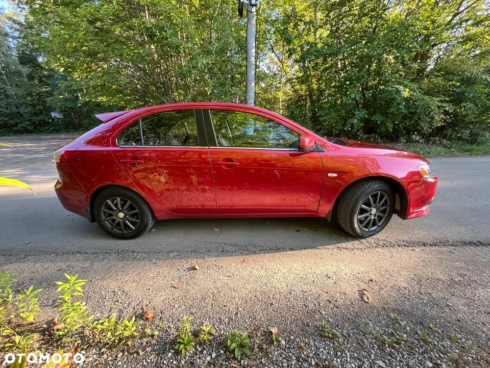 Mitsubishi Lancer 2009 photo 4