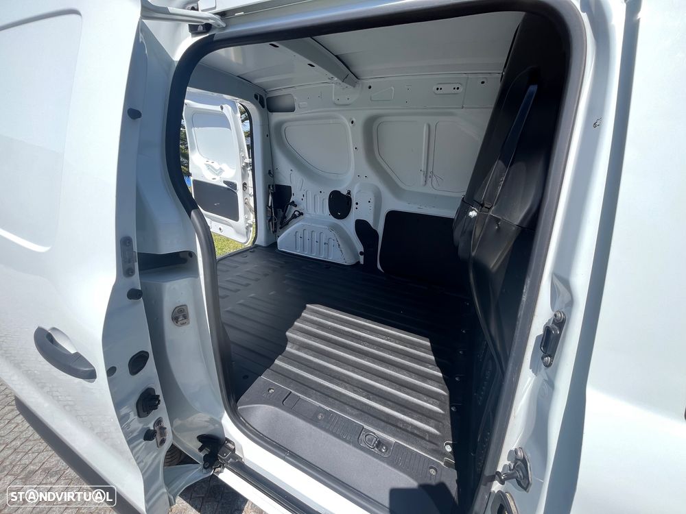 Renault Express 1.5 Blue dCi - 24