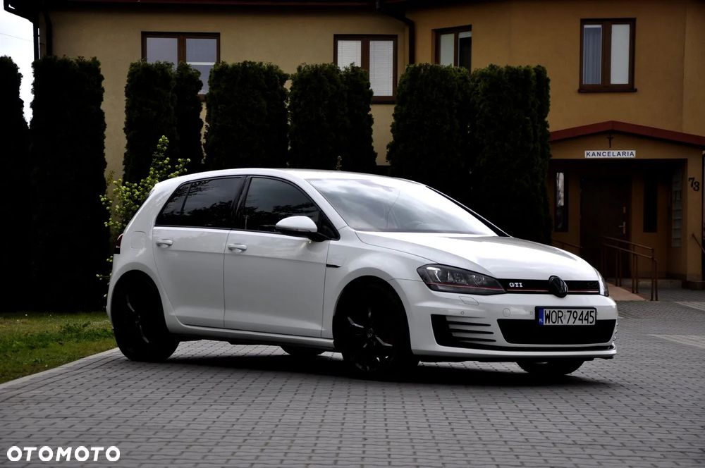 Volkswagen Golf 2.0 TSI BMT GTI - 5