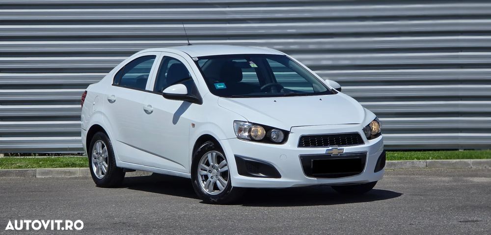 Chevrolet Aveo 1.3 LTZ - 2