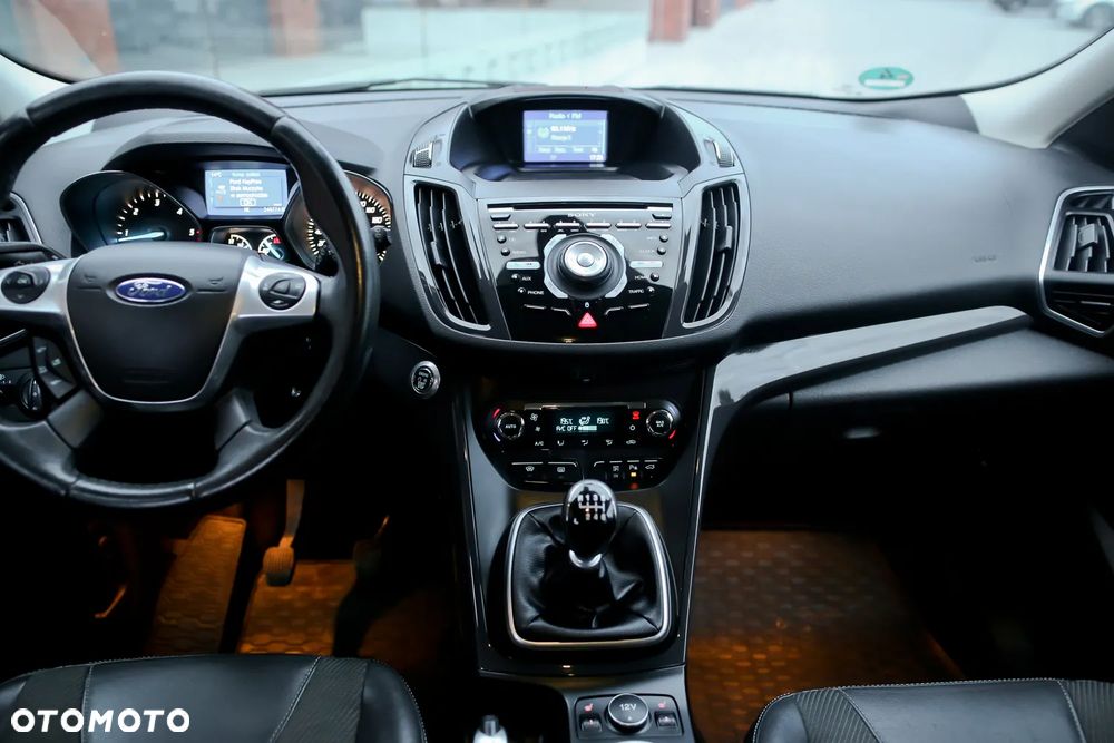 Ford Kuga 2.0 TDCi 4x4 Titanium - 23