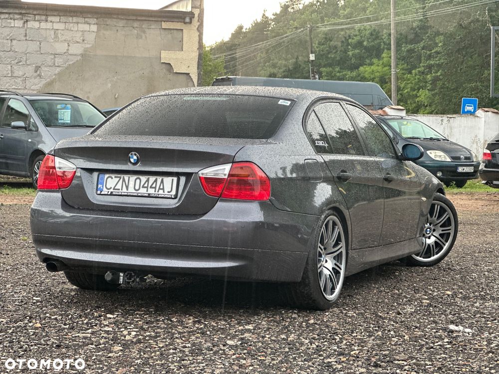 BMW Seria 3 320i - 3