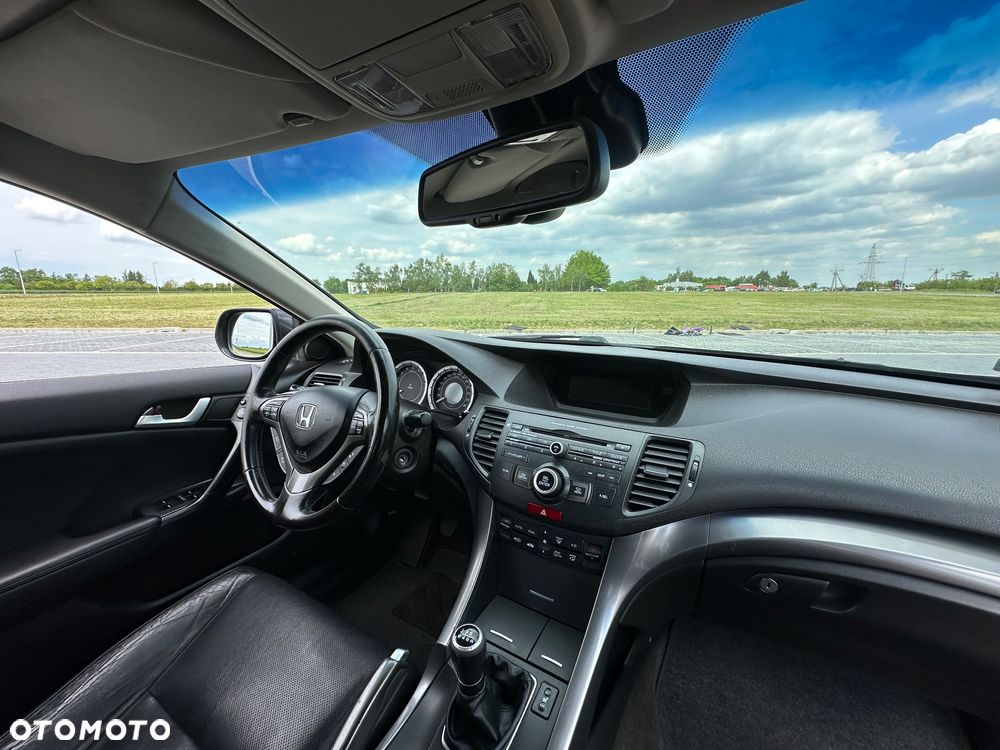 Honda Accord - 15