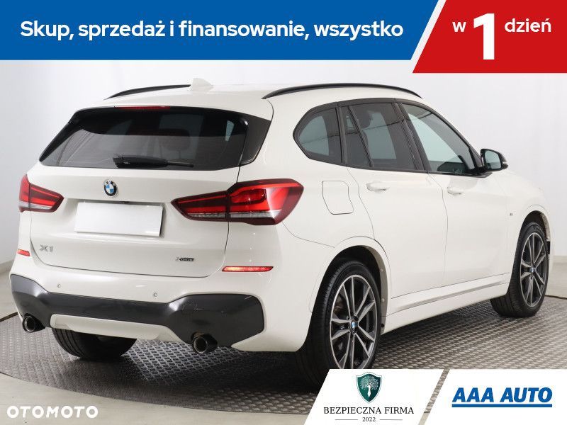 BMW X1 - 6