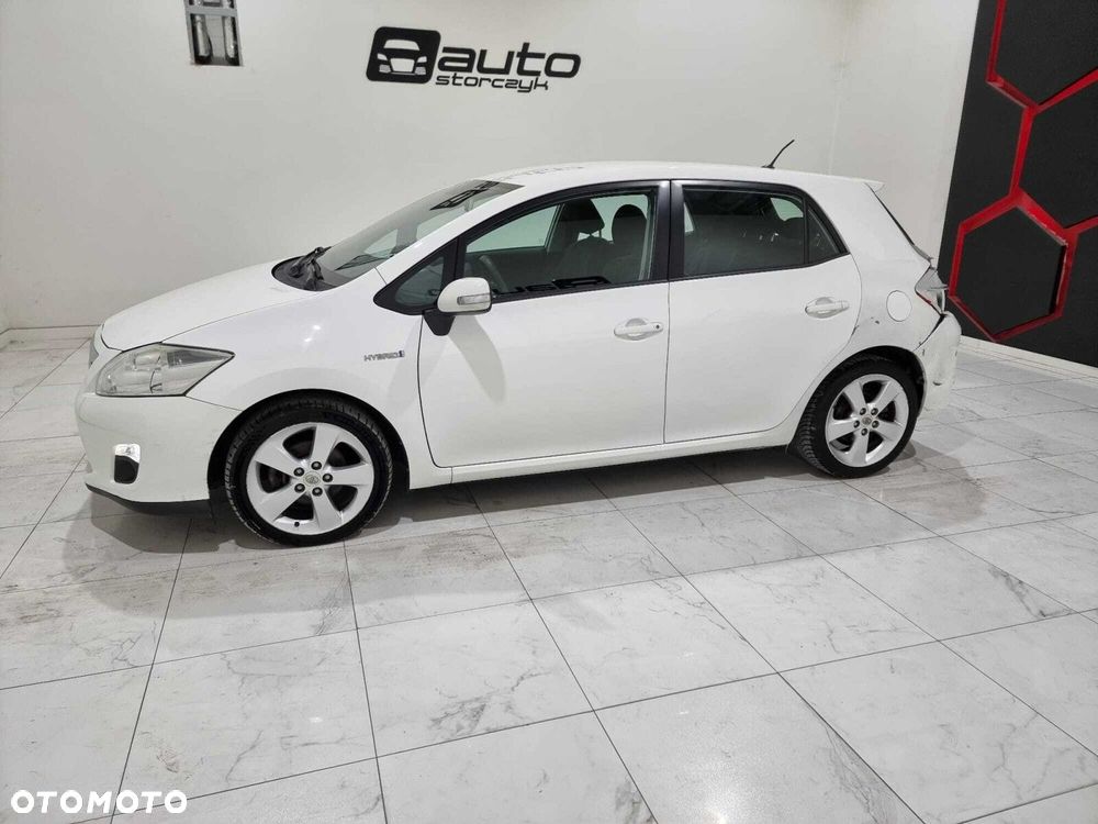 Toyota Auris - 12