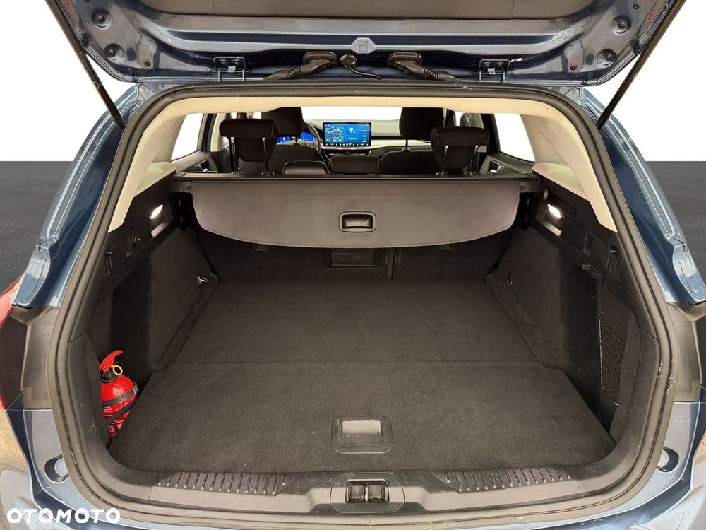 Ford Focus 1.0 EcoBoost Hybrid TITANIUM X - 12