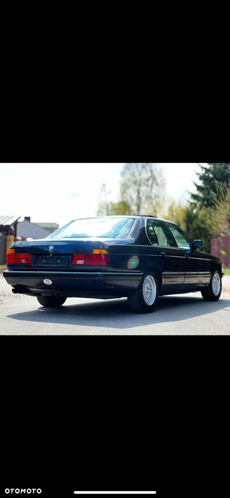 BMW Seria 7 750i - 6