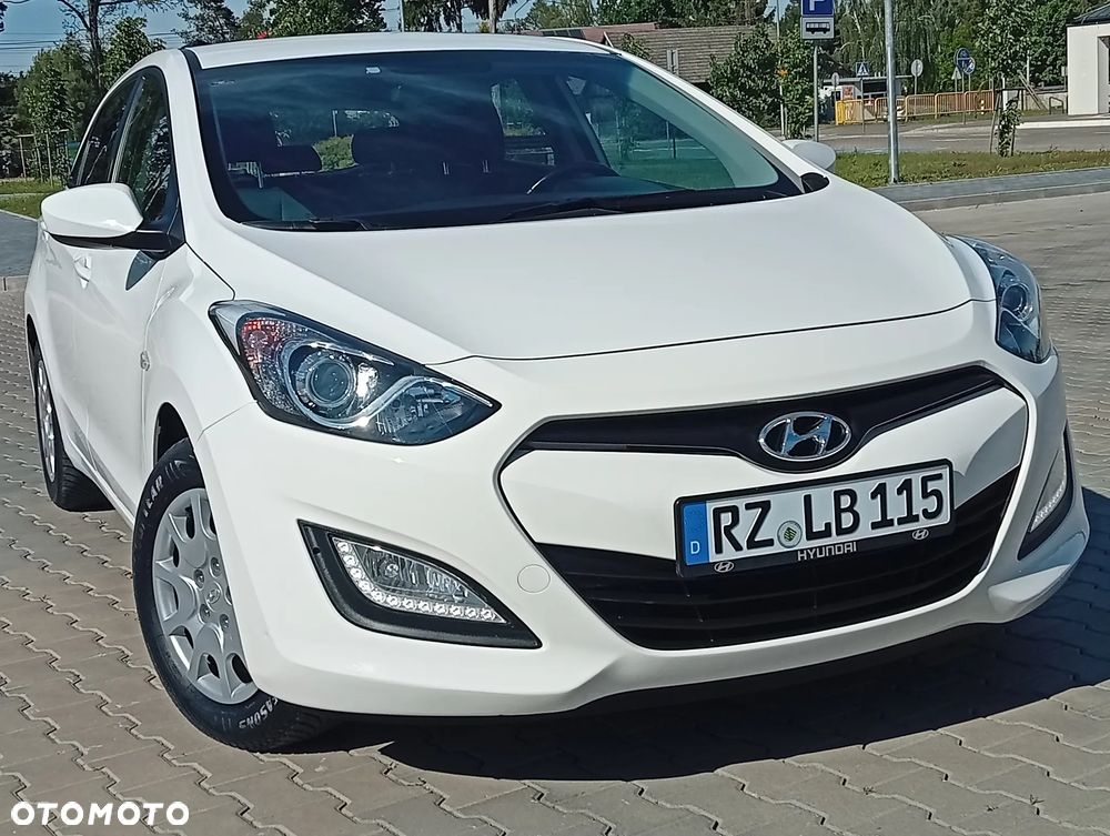 Hyundai i30 1.4 Blue Comfort - 21