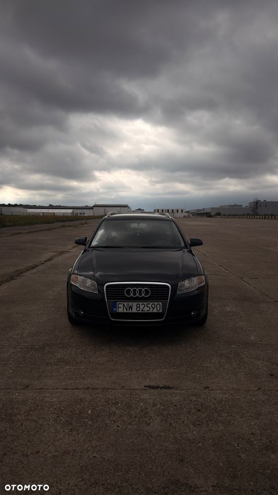 Audi A4 Avant - 1