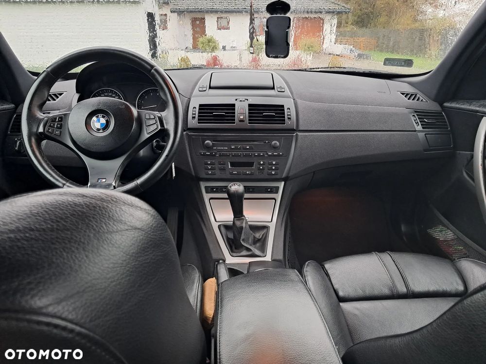BMW X3 xDrive20i - 11