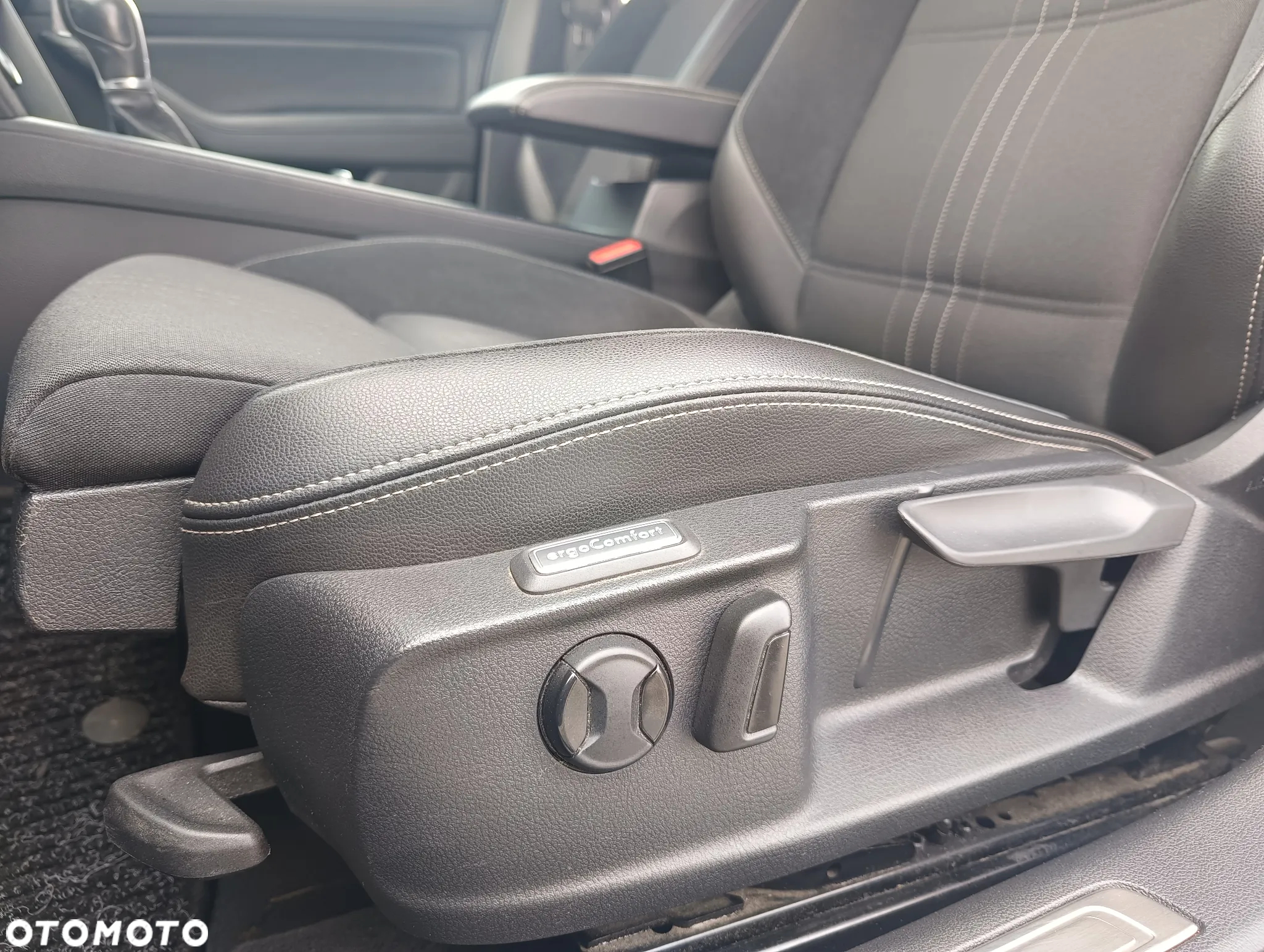 Volkswagen Passat Alltrack - 15