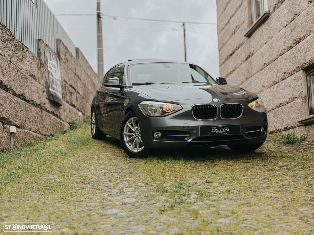 BMW 116 i Aut. Sport Line - 1