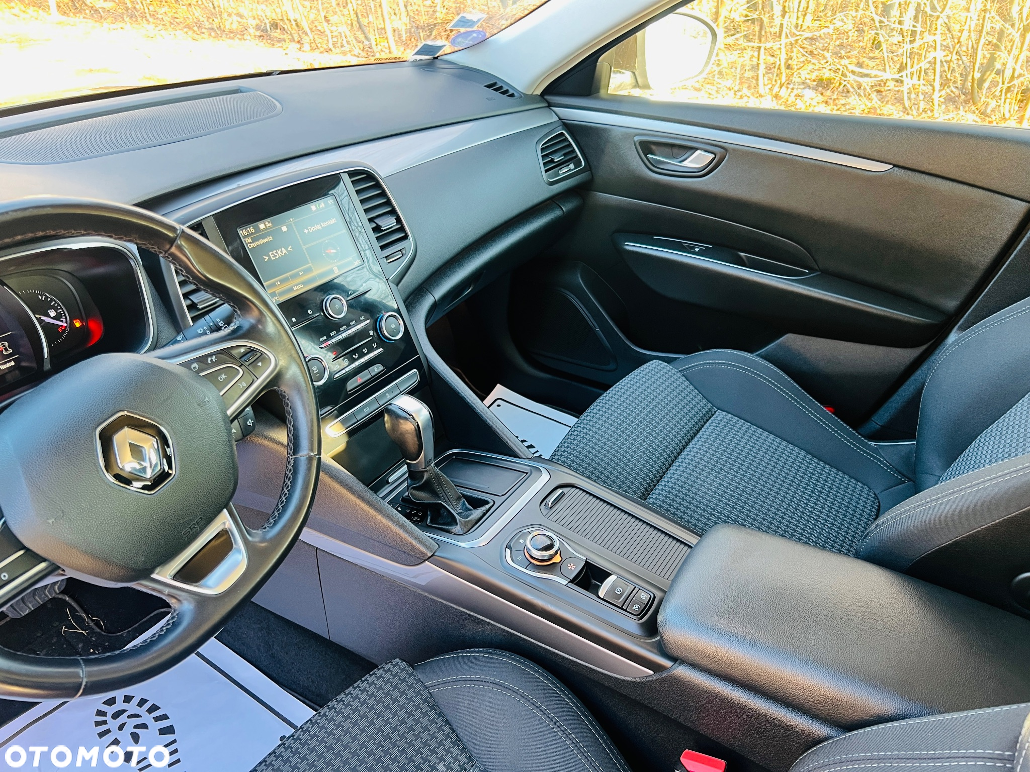 Renault Talisman Grandtour TCe 160 EDC GPF Business Edition - 10