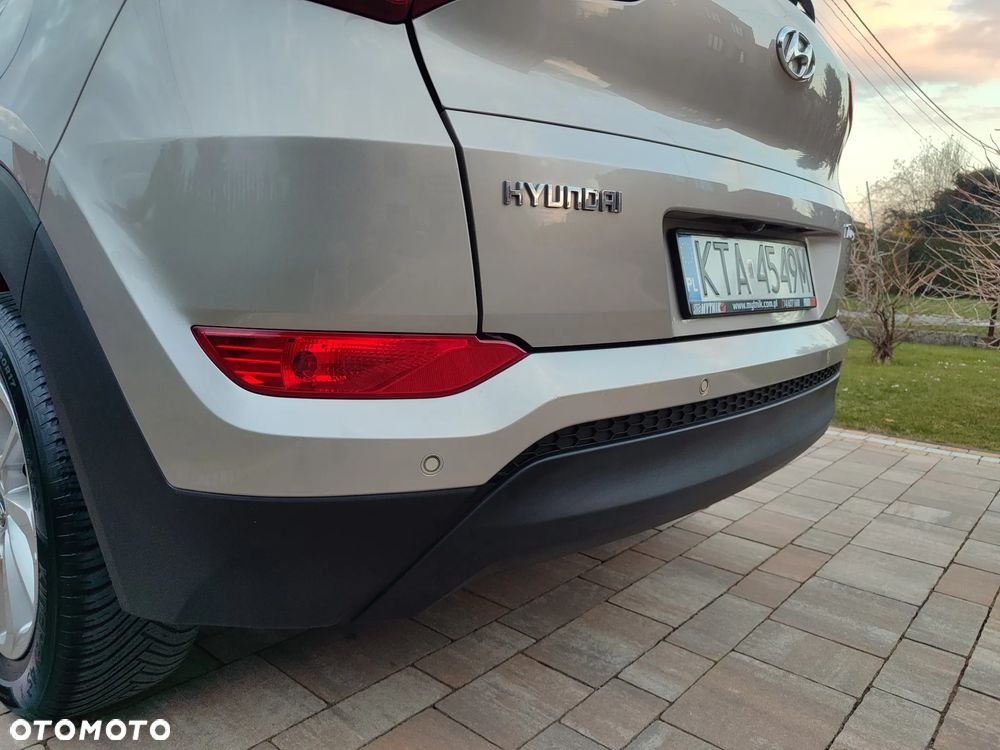 Hyundai Tucson blue 1.7 CRDi 2WD Style - 36