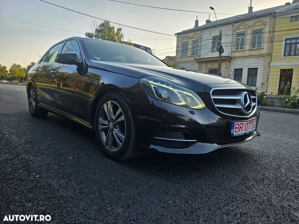 Mercedes-Benz E 300 BLUETEC HYBRID Aut. - 37