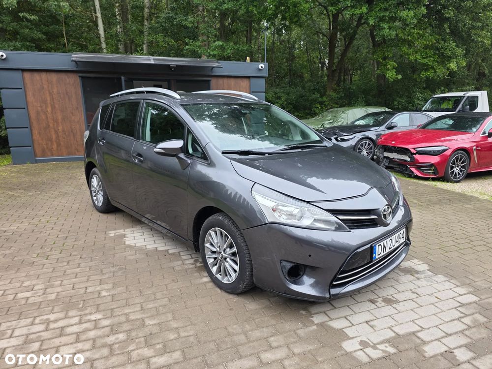 Toyota Verso 1.8 Premium 7os - 3