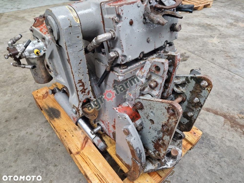 Tylny most Massey Ferguson 2640 - 1