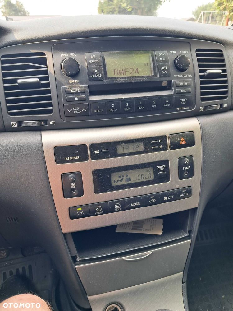 Toyota Corolla - 5