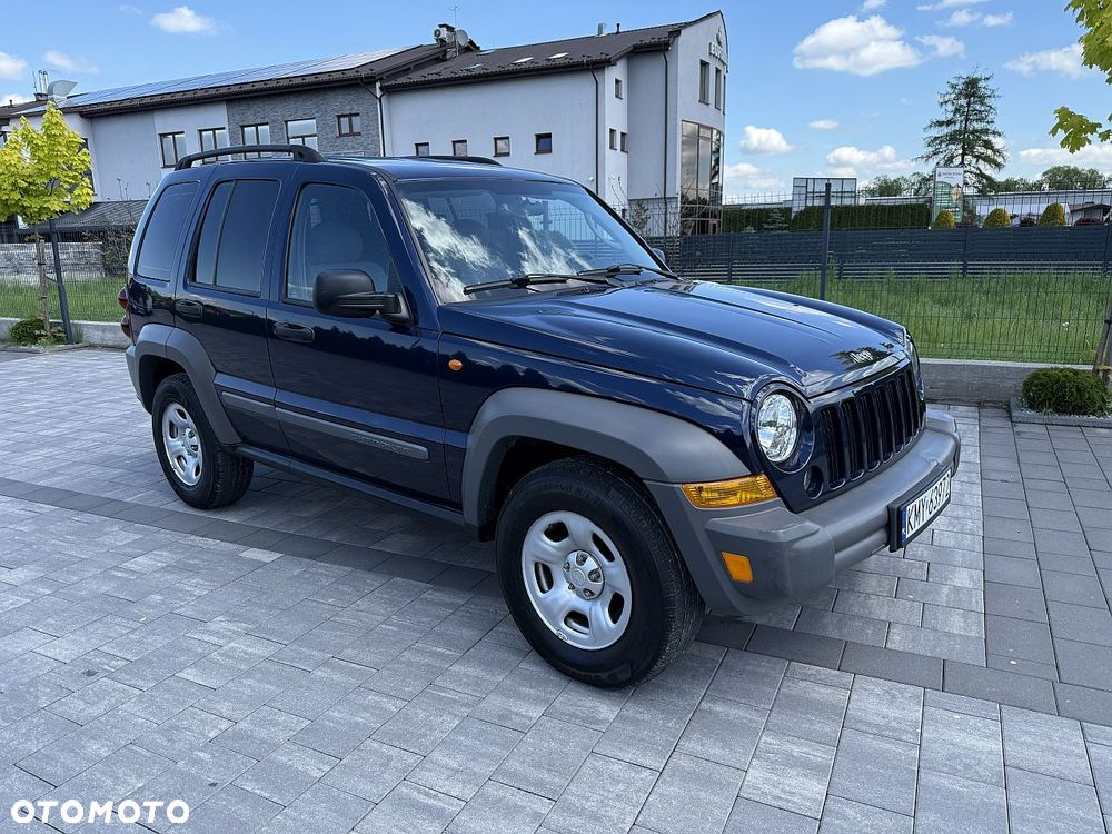 Jeep Cherokee 2.8 CRD Sport - 3