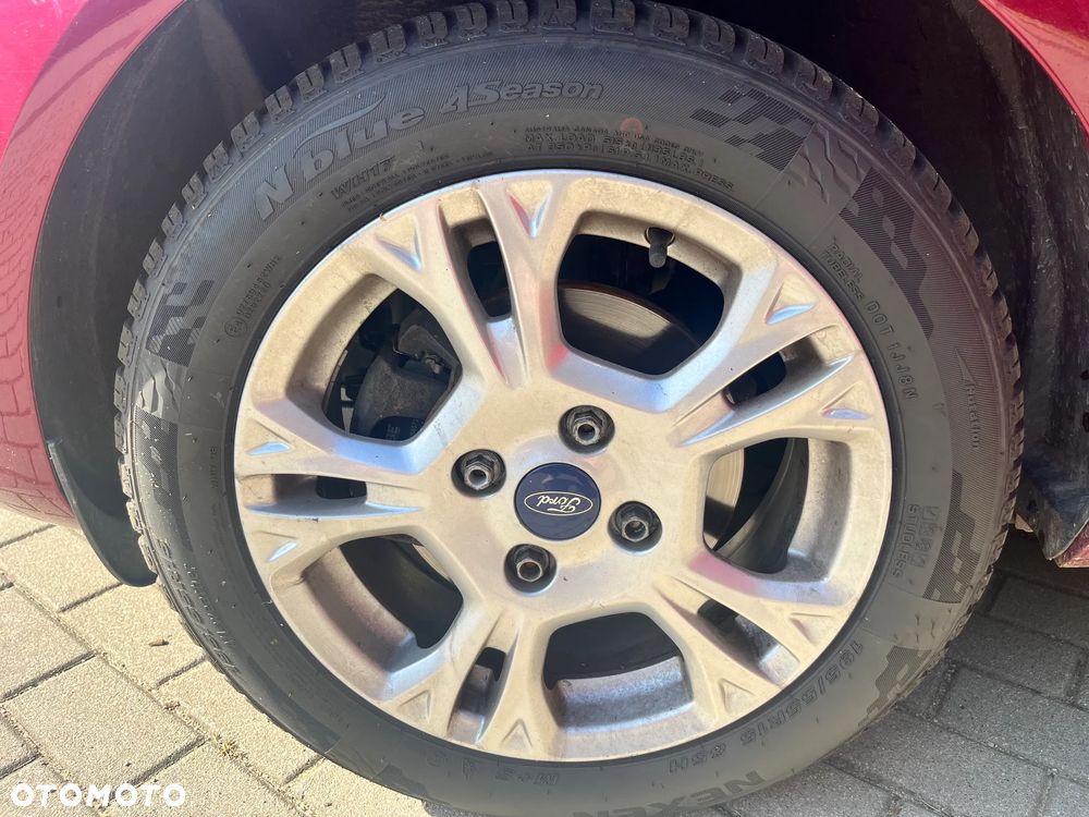 Ford Fiesta 1.0 Champions Edition - 16