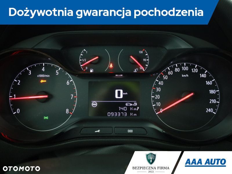 Opel Crossland X - 9