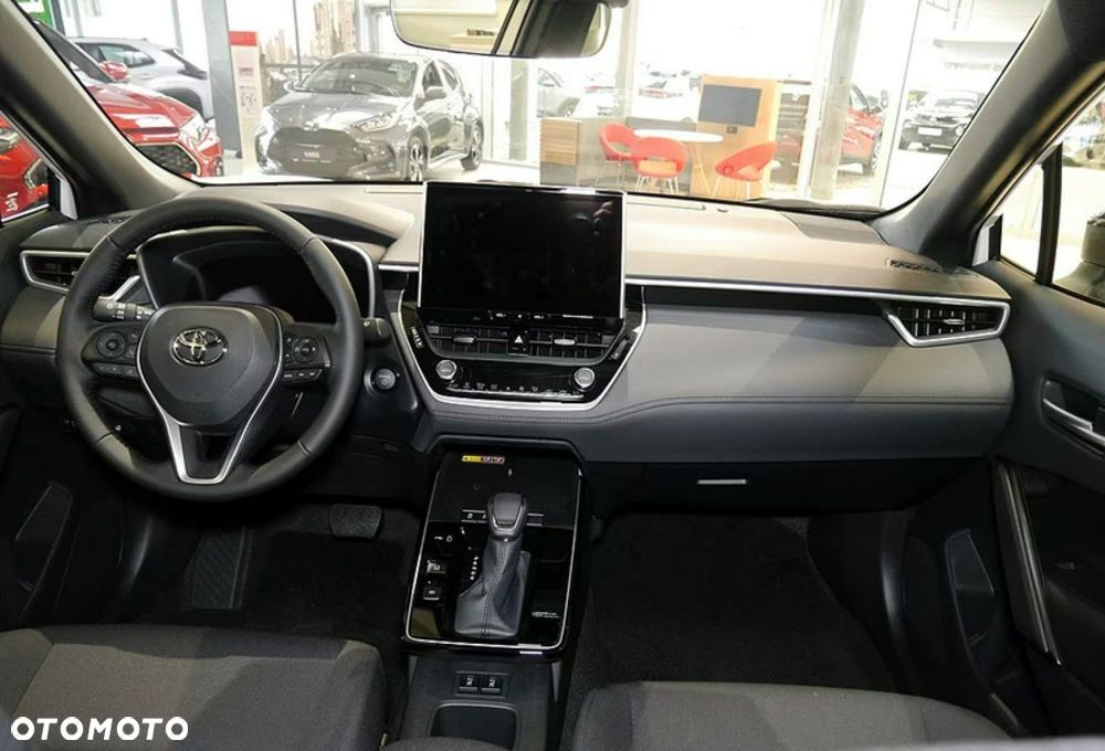 Toyota Corolla Cross - 6