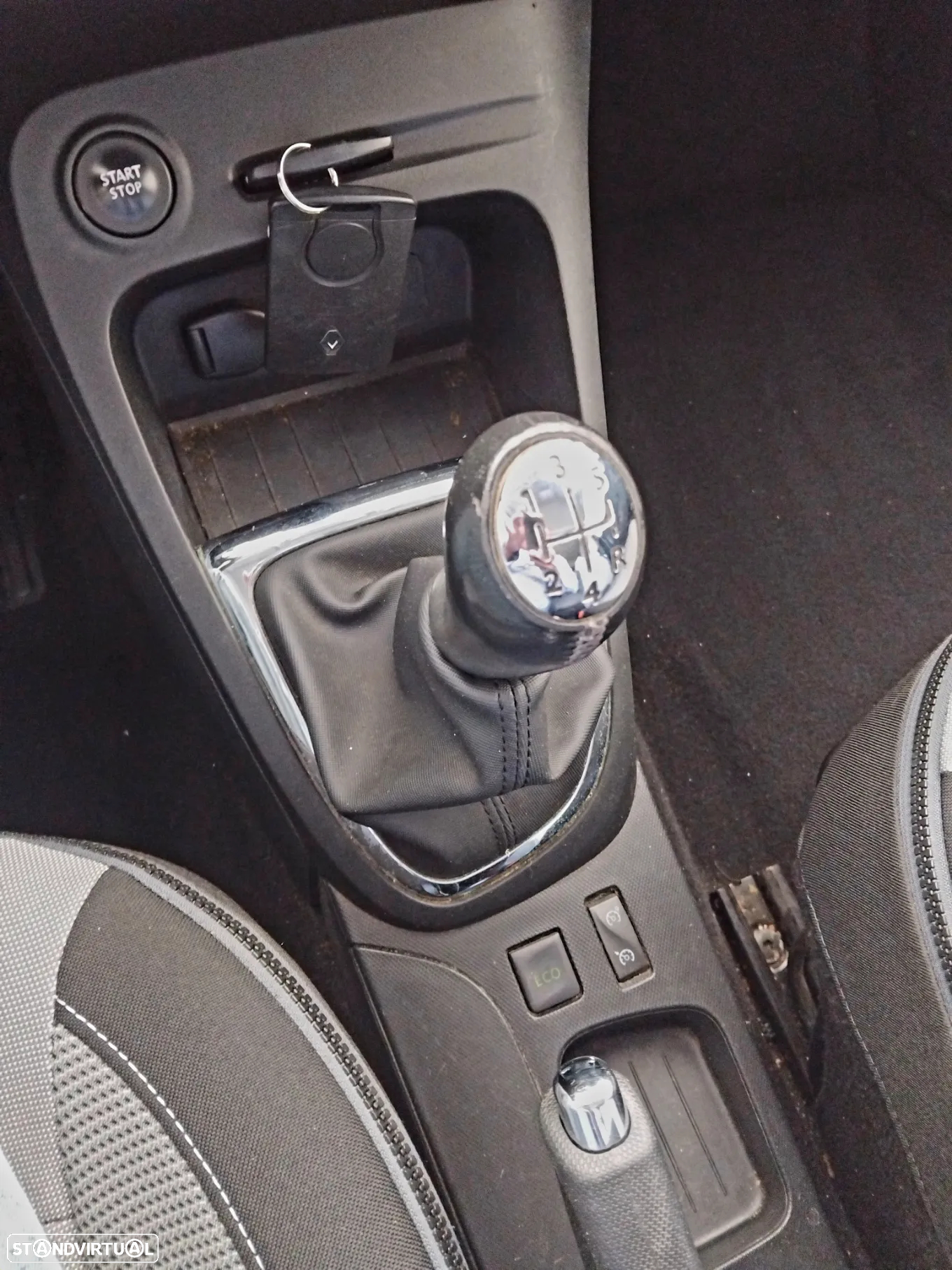 Renault Captur 0.9 TCE - 15