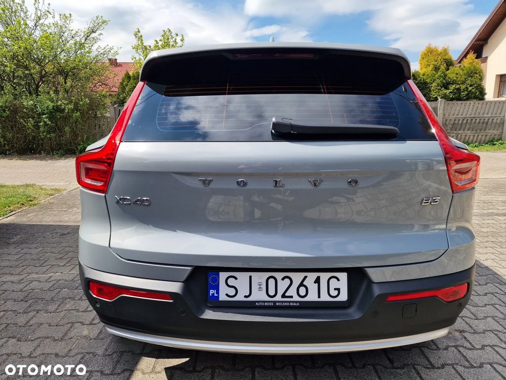 Volvo XC 40 B3 Core - 4