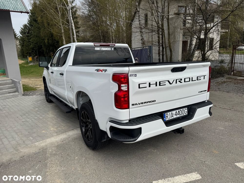 Chevrolet Silverado - 15