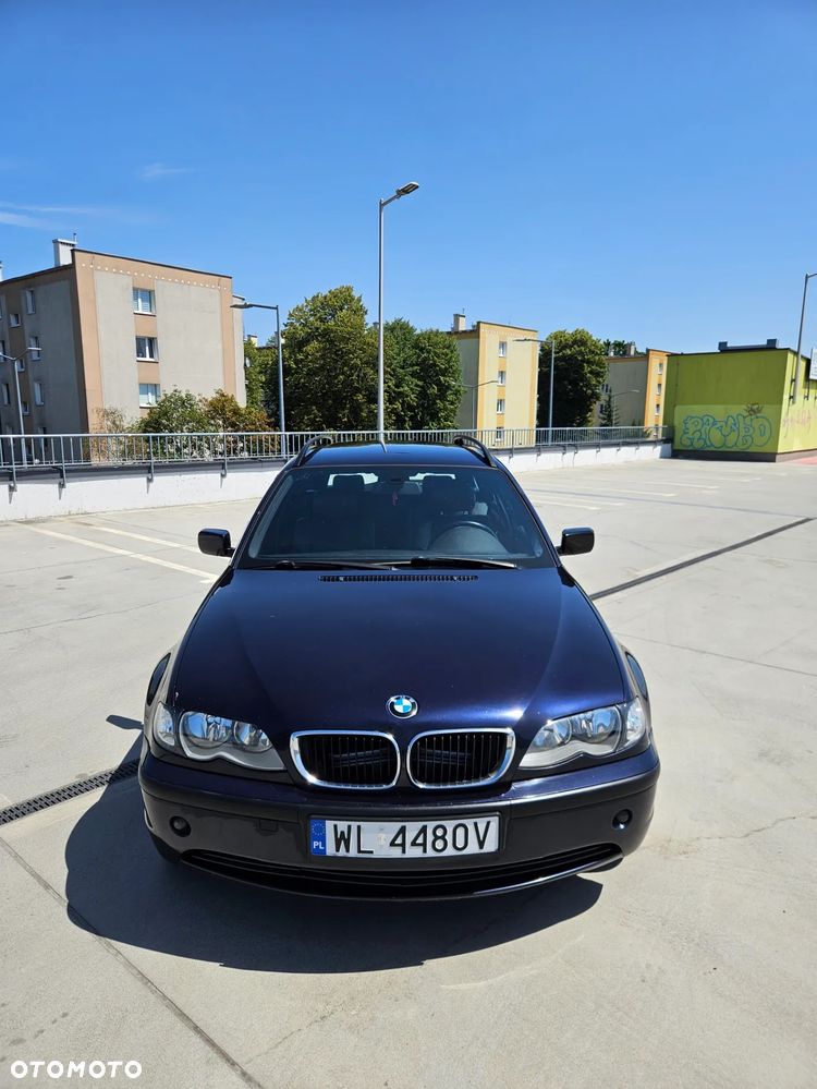 BMW Seria 3 320i - 9
