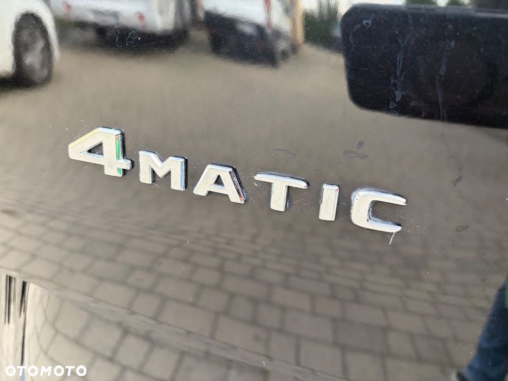 Mercedes-Benz Klasa V 300 d lang 4Matic 9G-TRONIC Avantgarde Edition - 28