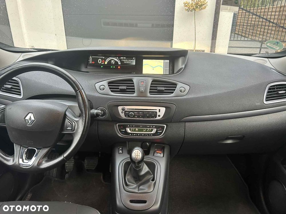 Renault Scenic - 7