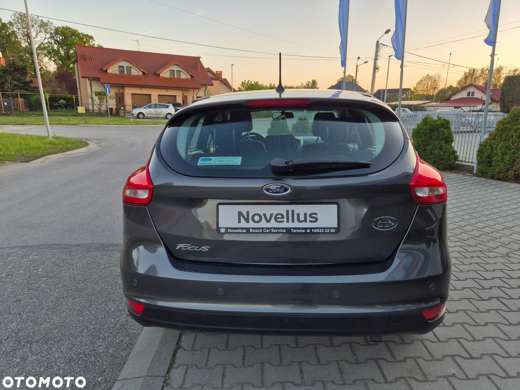 Ford Focus 1.6 Trend - 5