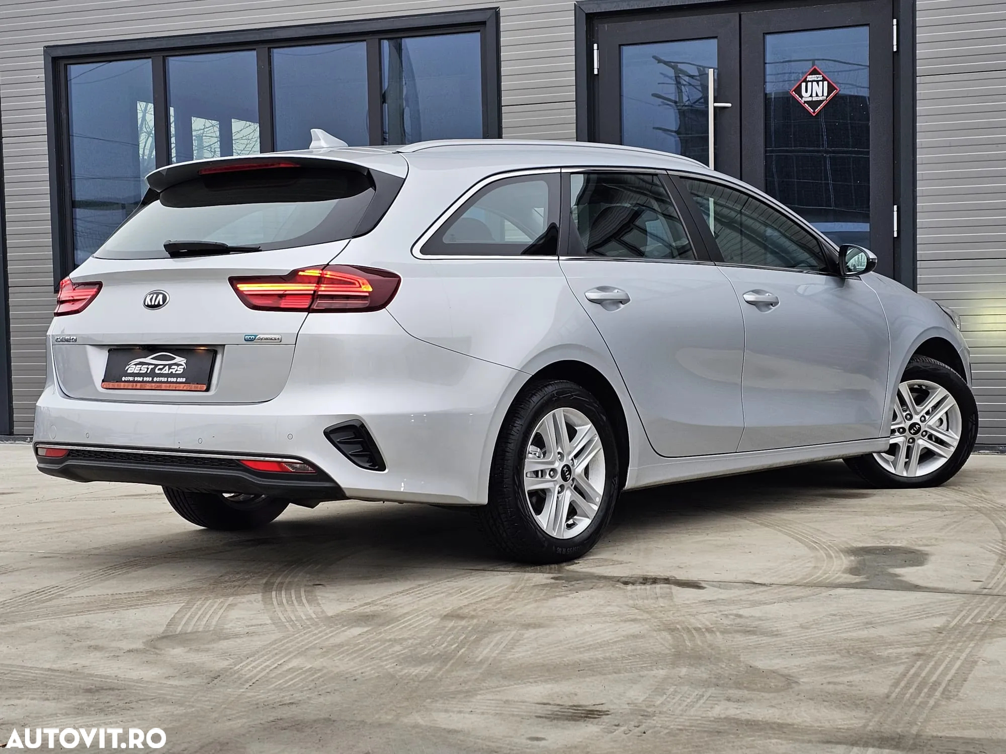 Kia Ceed SW 1.6 CRDi (48V Mild-Hybrid) DCT7 GT Line - 4